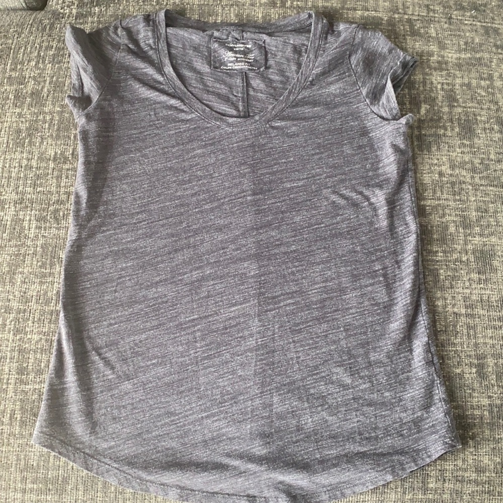 Grey short sleeve shirt